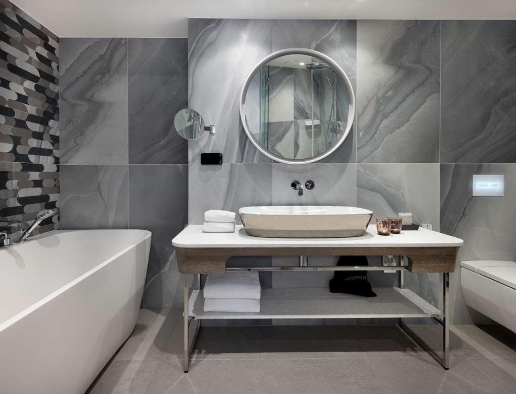 Hotel Nordic Forum 4*